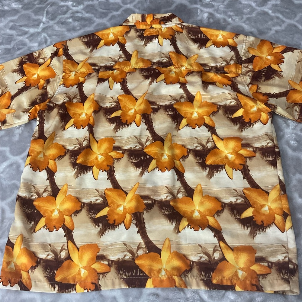 Quiksilver Hawaiian Shirt *Read** - Picture 9 of 9